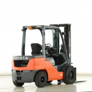 Toyota 52-8-FDF-30 Stivuitor diesel 3.00T 4.70M 2021 X175913