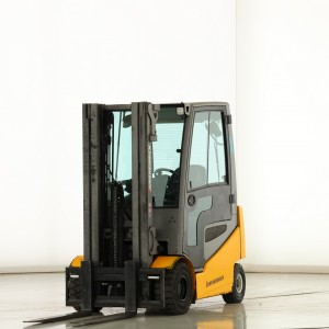 JUNGHEINRICH EFG-425-K Stivuitor electric 2.50T 4.70M 2020 O176736