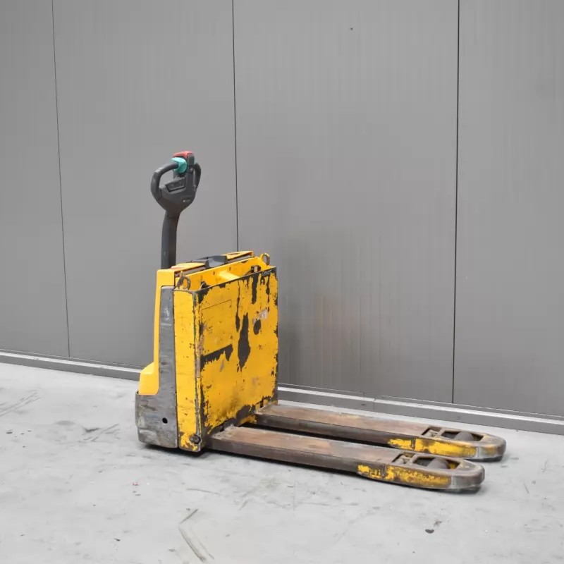 JUNGHEINRICH EJE 112 I Electric pallet truck 1.20T 0.20M 2017 T58025