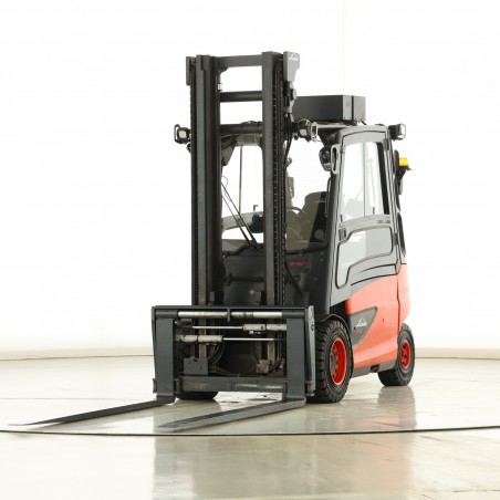 LINDE E-40-HL-01-600 (388) Stivuitor electric 4.00T 4.10M 2019 S176454