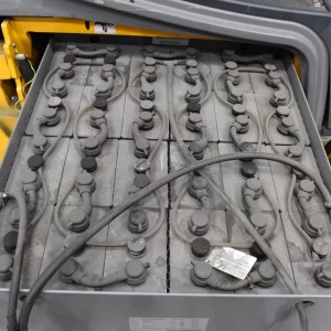 JUNGHEINRICH EFG 220 Electric forklift 2.00T 5.00M 2018 P57709