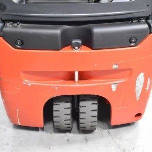 LINDE E 12 - 02 Stivuitor electric 1.20T 3.14M 2015 E57646