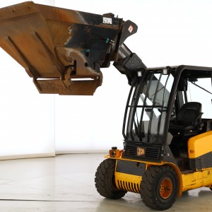 JCB TLT-30-D Telescope Forklift 3.00T 4.00M 2004 M177072