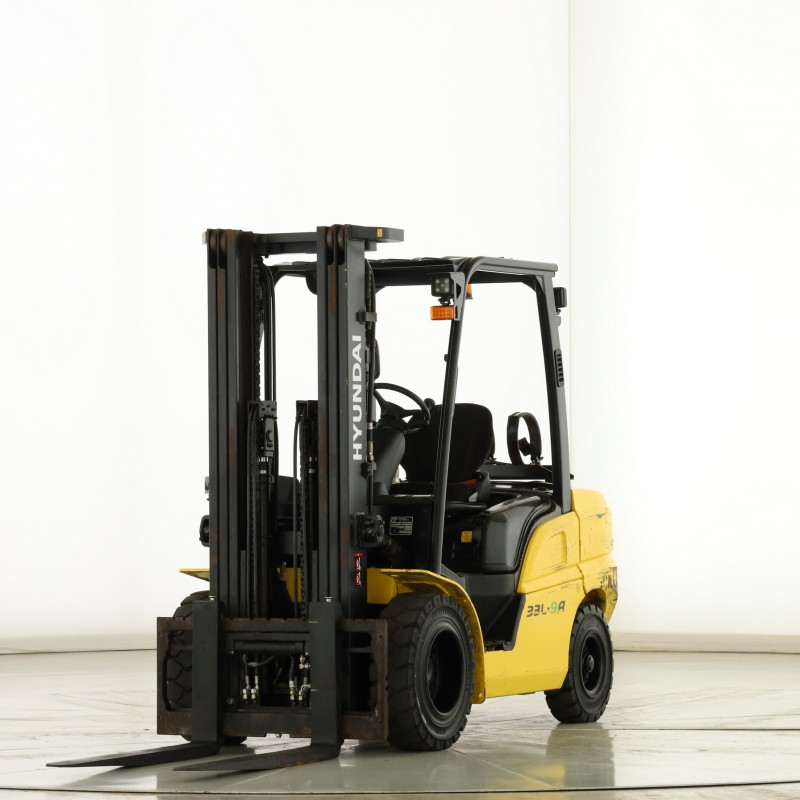 HYUNDAI 33-L-9-A LPG forklift 3.30T 4.70M 2017 U176716