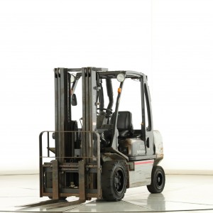 NISSAN YG-1-D-2-A-30-Q Diesel forklift 3.00T 4.30M 2010 E177038