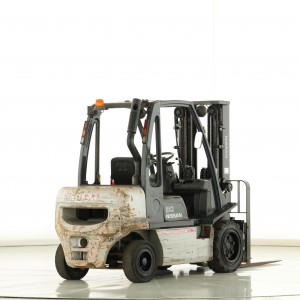 NISSAN YG-1-D-2-A-30-Q Diesel forklift 3.00T 4.30M 2010 E177038