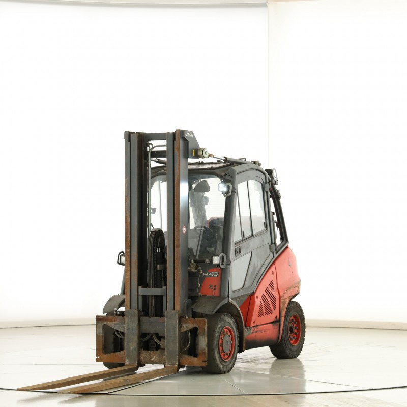 LINDE H-40-T-01 (394) LPG forklift 4.00T 5.50M 2010 J176913