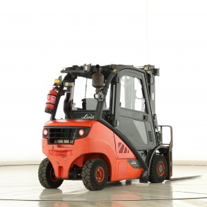 LINDE H-25-D-02 (392) Diesel forklift 2.50T 4.86M 2018 P176451