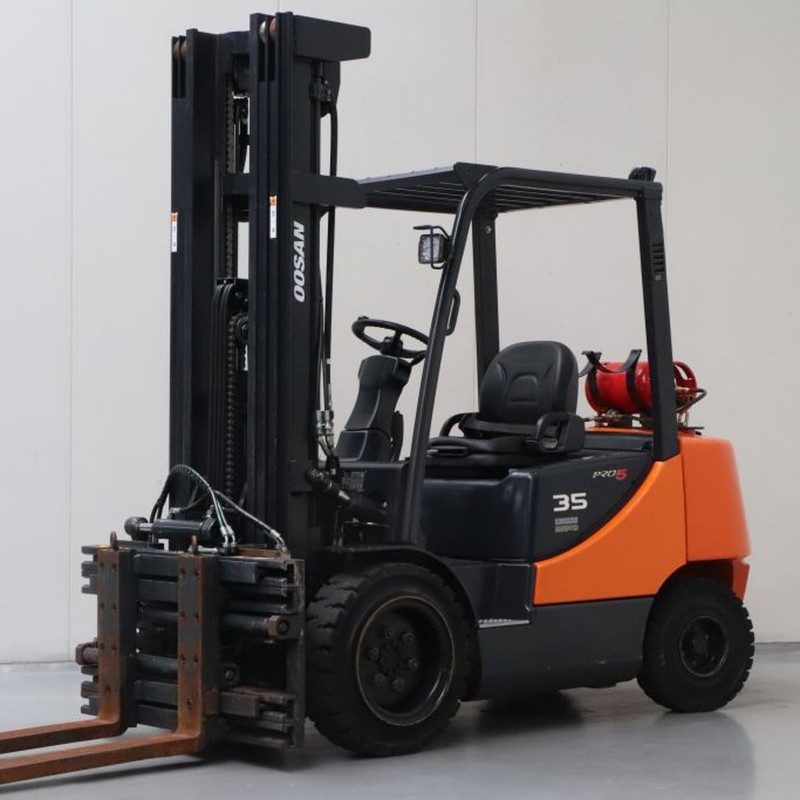 DOOSAN G35C-5 LPG forklift 3.50T 5.65M 2010 POL93