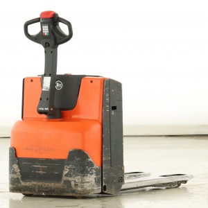 BT LWE-140 Transpaleta electrica  1.40T 2016 Q177414