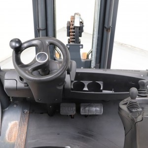 LINDE H30T-02 Stivuitor GPL 3.00T 4.65M 2019 COG02