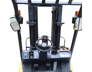 Дизелов мотокар Un-forklift FD35T
