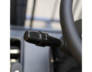 Дизелов мотокар Un-forklift FD35T