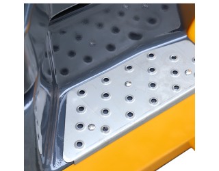 Дизелов мотокар Un-forklift FD35T