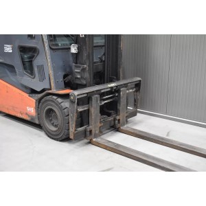 Toyota 8FBMT35 Electric forklift 3.50T 4.00M 2018  T53394