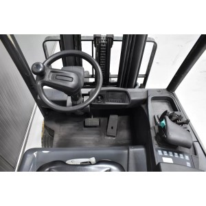 Caterpillar 2EP6000 Електрически мотокар 2.71T 4.70M 2018  L53636