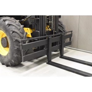 Jcb 930, 4 X 4 Diesel forklift 3.00T 5.50M  Q42991